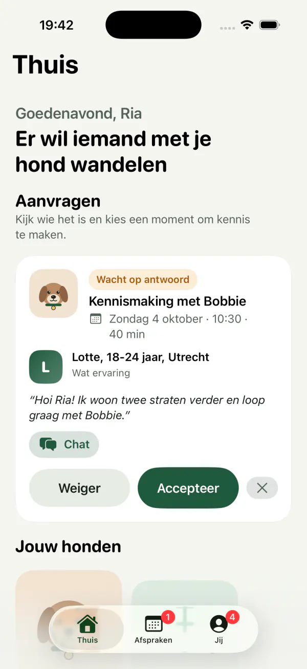 Het thuisscherm voor eigenaren in de iPhone-app, met een aanvraag voor een kennismaking